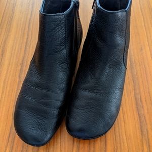 Camper Right Nina Black Ankle Boots Size 40
